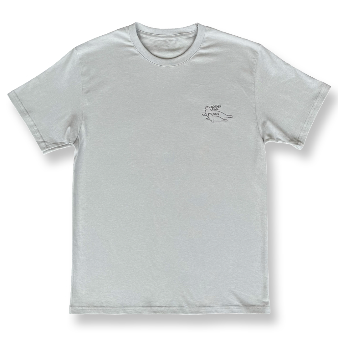 Playera bordada “Mother Foca” | Hilo Negro