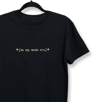 Pack "Mom Era" – Hoodie "Bloom Mom" + Playera "In My Mom Era" | Hilo Negro