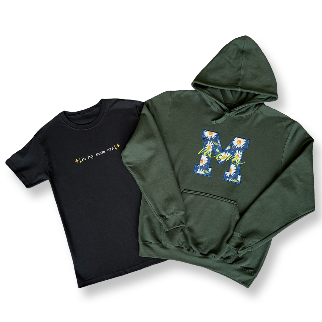 Pack "Mom Era" – Hoodie "Sunny Mom" + Playera "In My Mom Era" | Hilo Negro